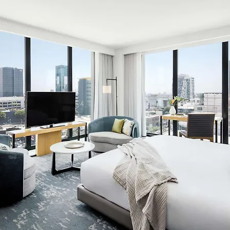 Dream Hollywood, By Hyatt Hotel